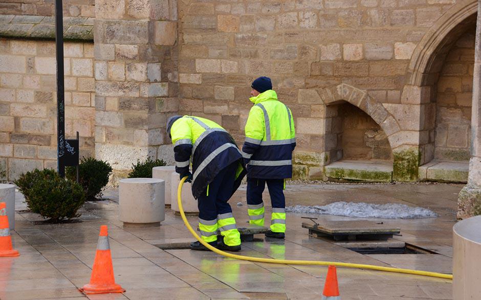tuyau déboucheur de canalisation La Ferté-Alais